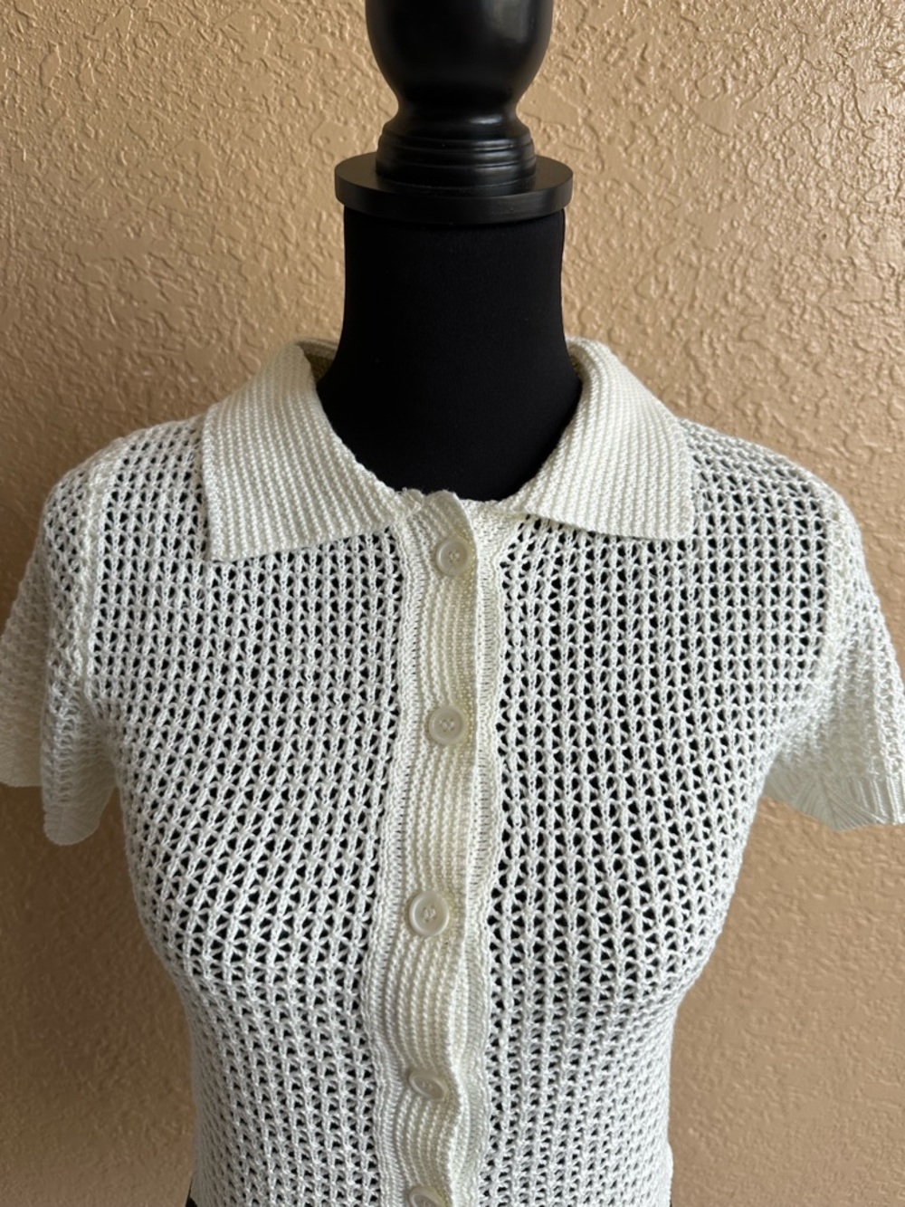 No Comment White Crochet Knit Stretch Button-Up Cardigan Top Size S - Picture 2 of 16